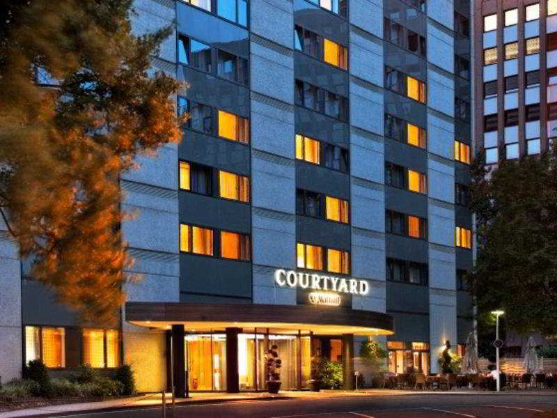 Courtyard By Marriott Dusseldorf Seestern Exterior photo